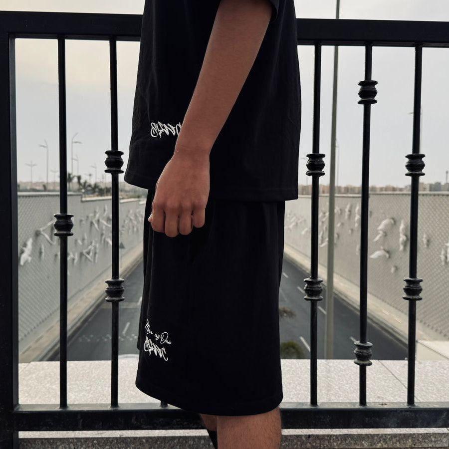 Black Aura Set